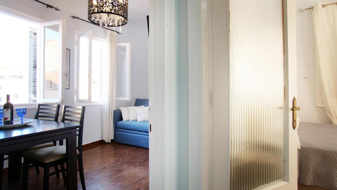 Heart-Warming Eleni Apartment In Corfu Town Exterior foto